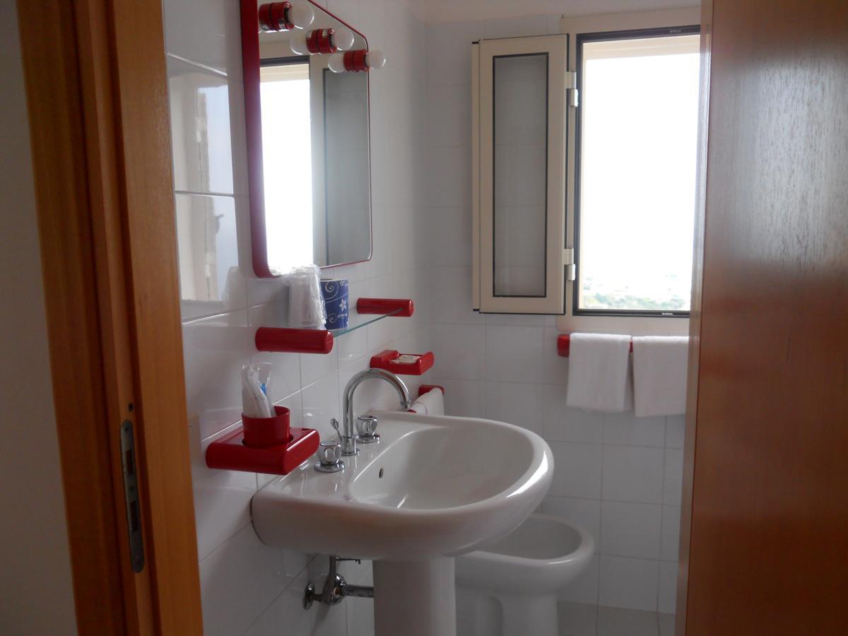 Hotel Coppa Di Cielo Peschici Buitenkant foto